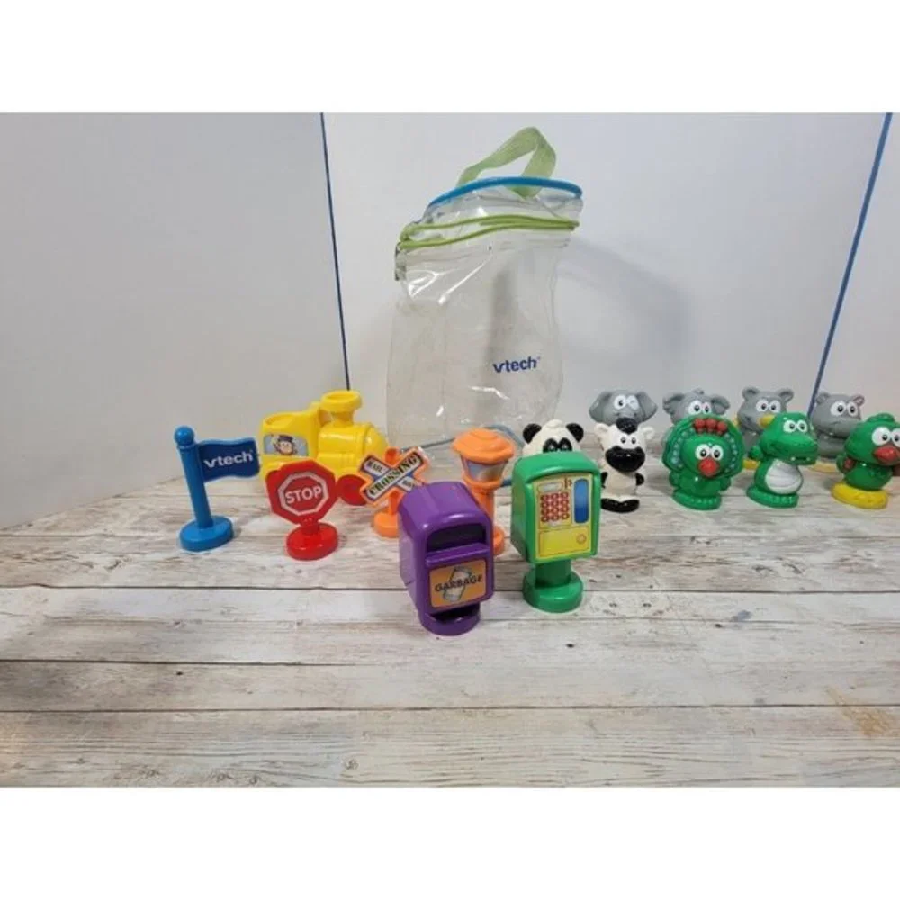V Tech 25 Total Ultimate Adventures Ark Replacement Animal Figures Signs Train‎